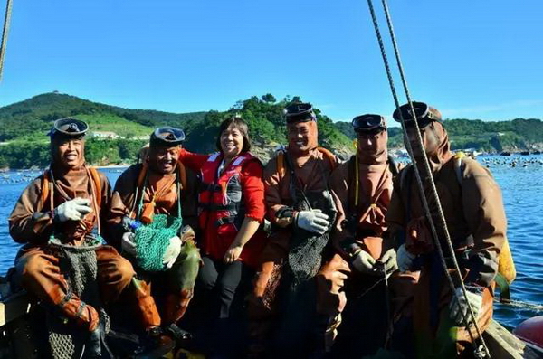 電影,風(fēng)吹浪涌,創(chuàng)業(yè),大連海參,曉芹海參,海參.jpg 電影,風(fēng)吹浪涌,創(chuàng)業(yè),大連海參,曉芹海參,海參.jpg